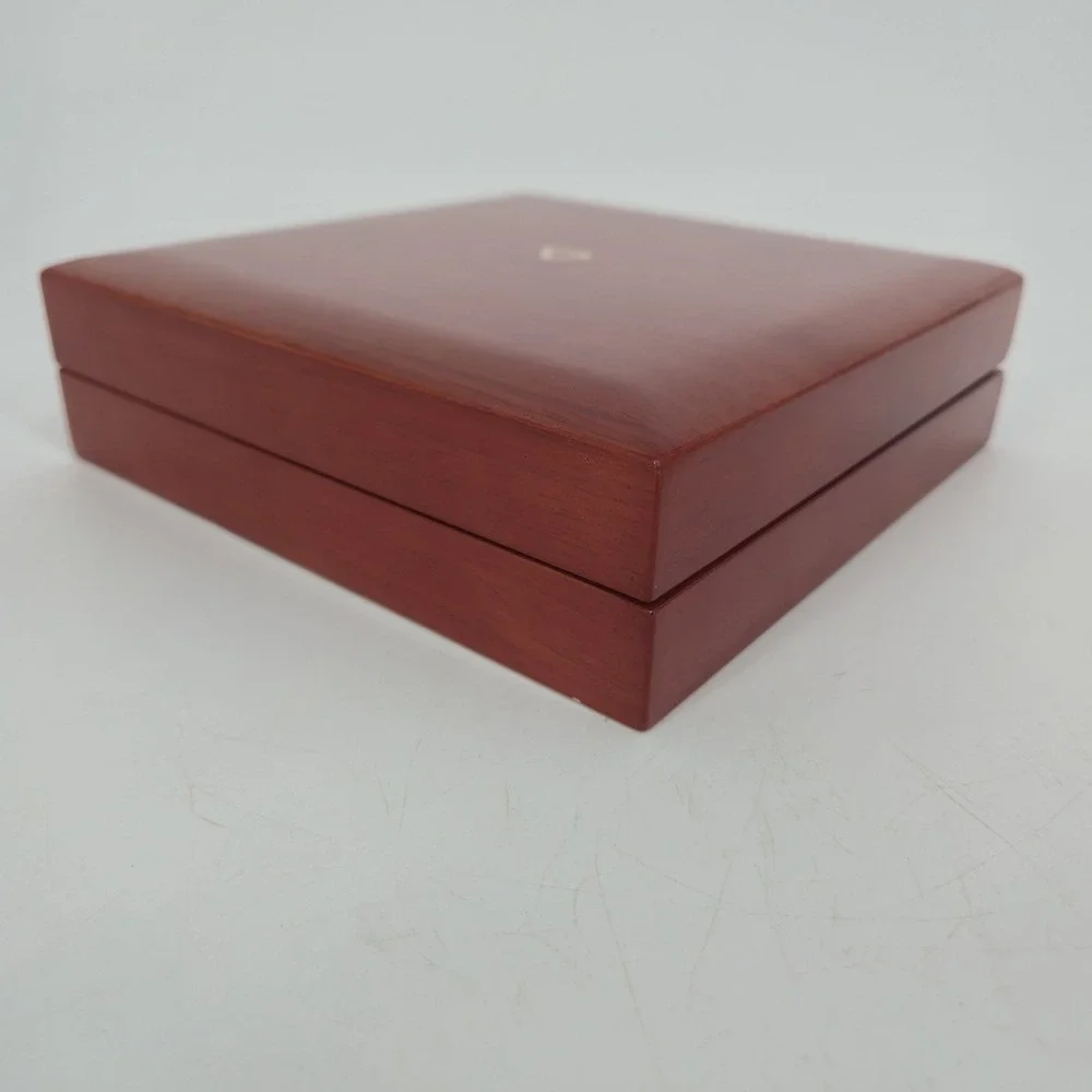Gemporia Coloured Rocks 50 Ring Display Jewelry Box Wood Lidded Stacker Tray COA